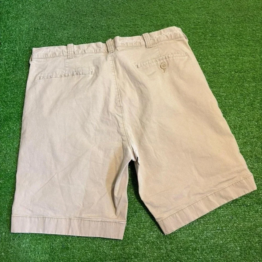 J. Crew Flex Chico Shorts Size 34W‎ Khaki Flat Front Cotton Stretch preppy short